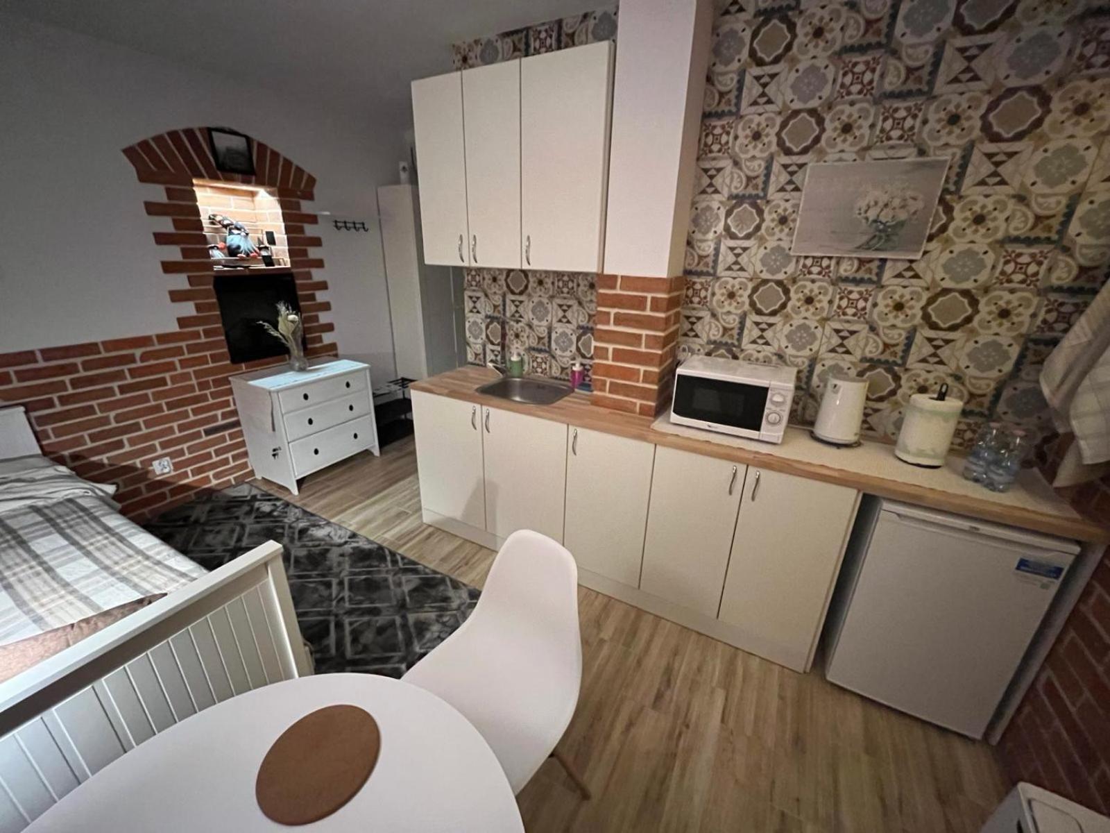 Mini Apartament W Centrum Krakowa Lägenhet Exteriör bild